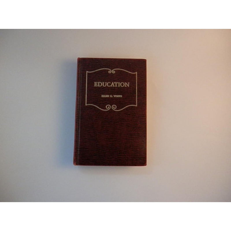 The Bigger Book of John Deere Tractors by Don Macmillan